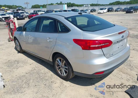 2016 Ford Focus Se z USA, uszkodzony, nr VIN 1FADP3F25GL341058